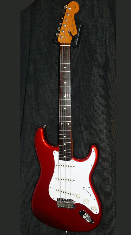 ~SOLD~Fender Japan M.I.J. "E" series `62 Stratocaster reissue